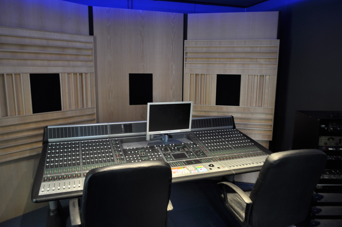 SAE Institute (UK):音響工程(Audio Production)、電玩程式設計(Games Programming)